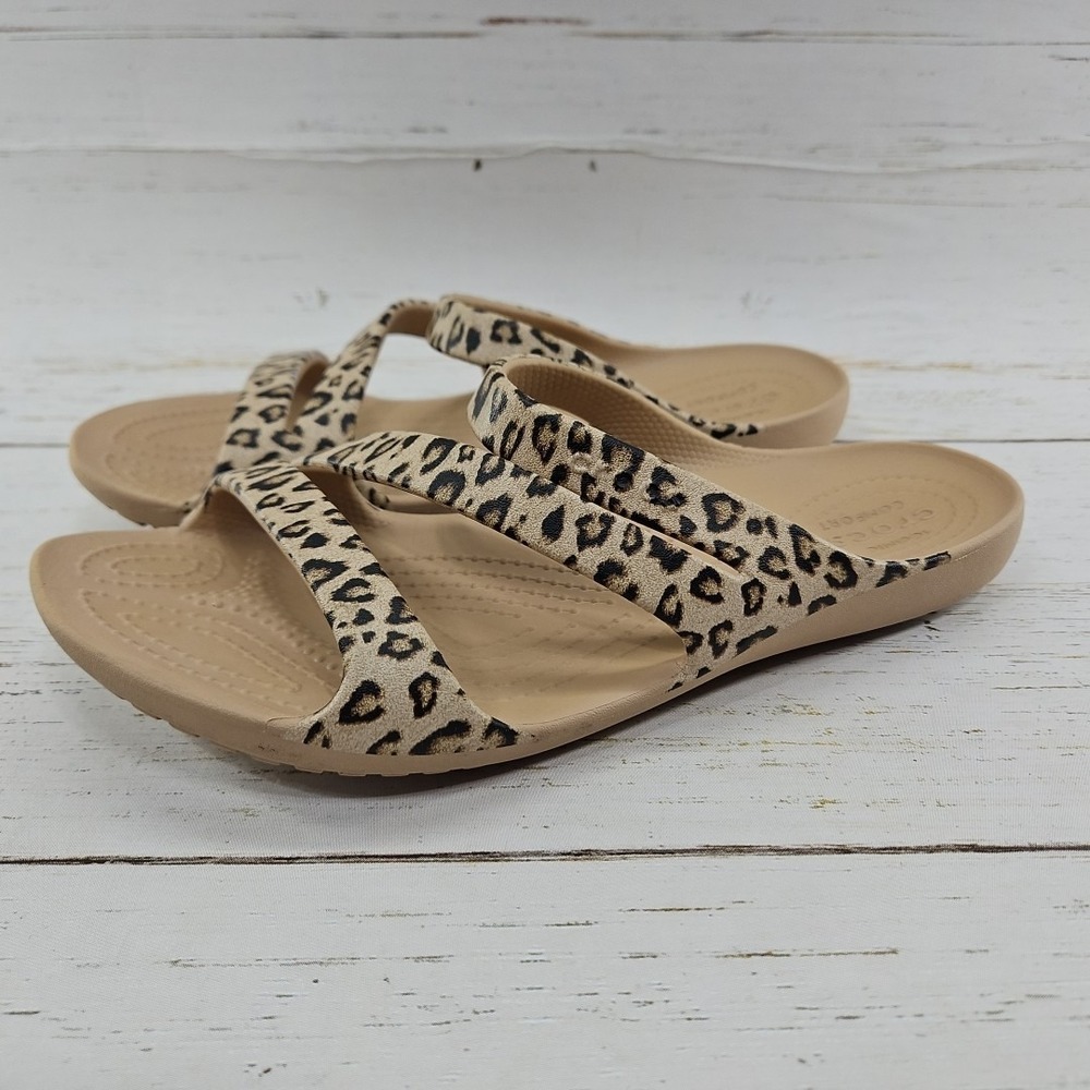 Crocs Kadee II Leopard Womens 8 Beige Slip On Slide‎ Sandals Lightweight 206894